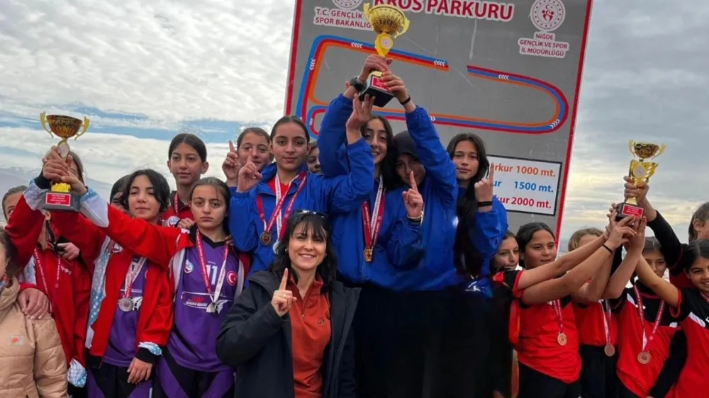 Çiftlik’ten Okul Sporlarında Büyük Gurur